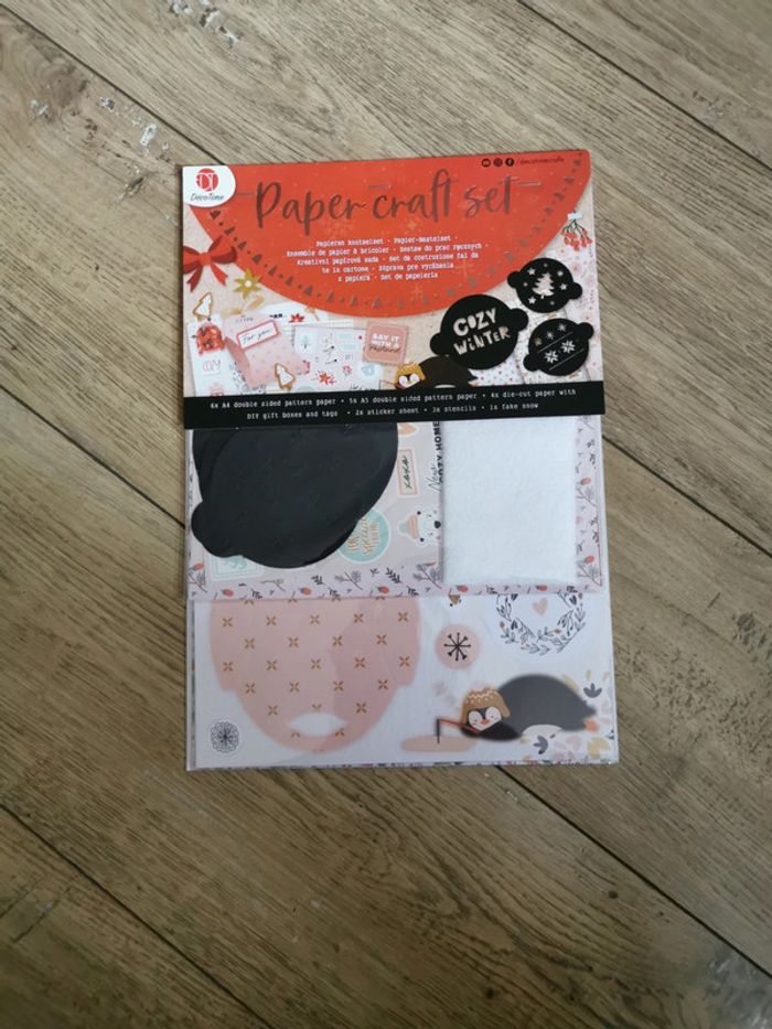 Set papiers déco scrapbooking