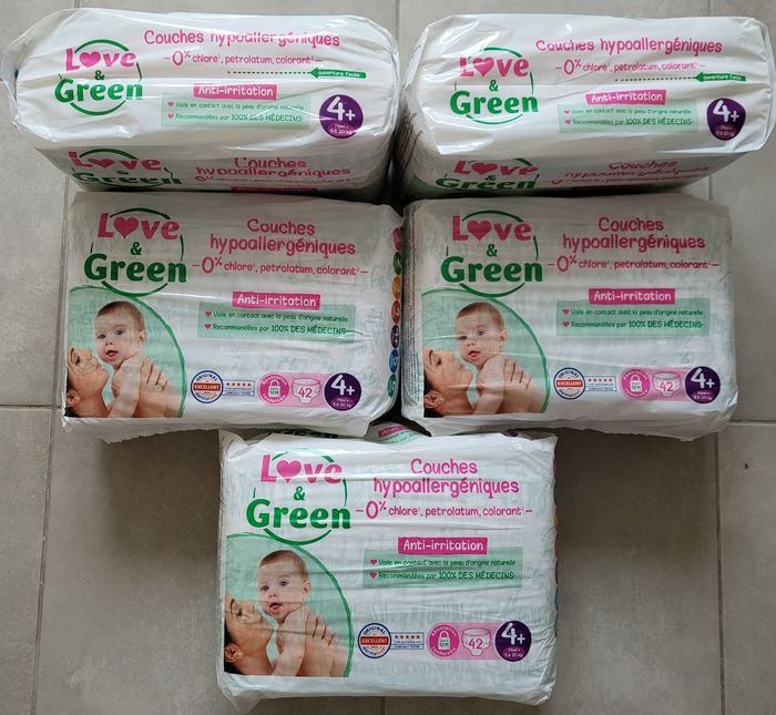 5 paquets de couches love and green taille 4+