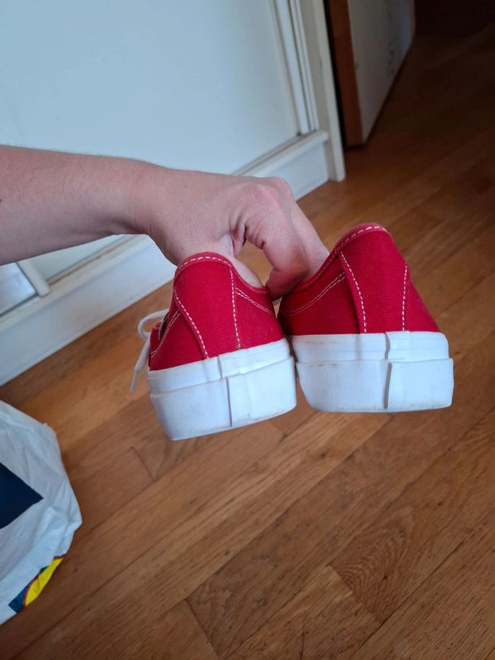 Baskets en toile - photo numéro 3