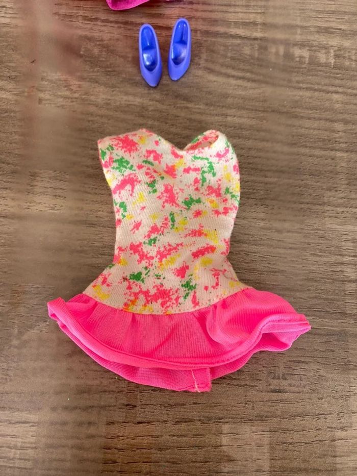 Barbie avec robe - photo numéro 5