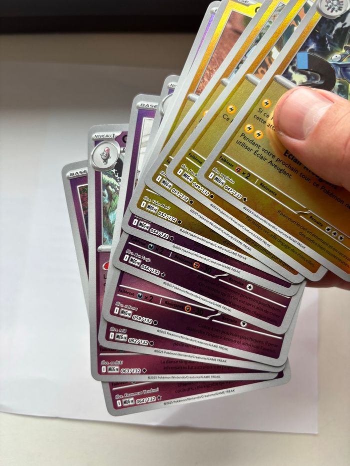 77 reverses mega évolution