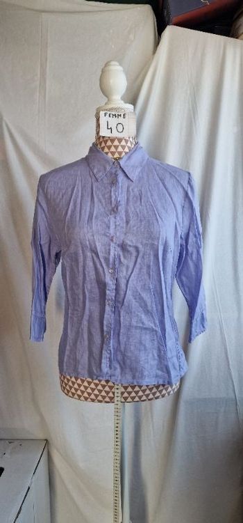 Chemisier, mauve.en très très bon état, en lin, longueur 56cm, largeur d'épaule 38cm