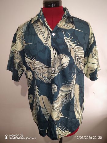 Chemisette style hawaïenne 