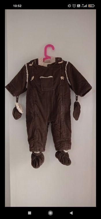 Combinaison dpam 12 mois