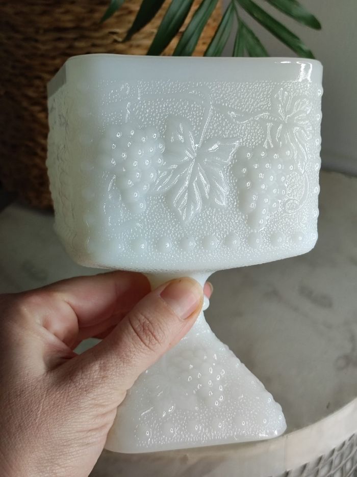 Cache pot opaline blanche - photo numéro 3