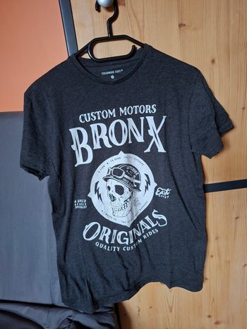 Tee-shirt tête de mort