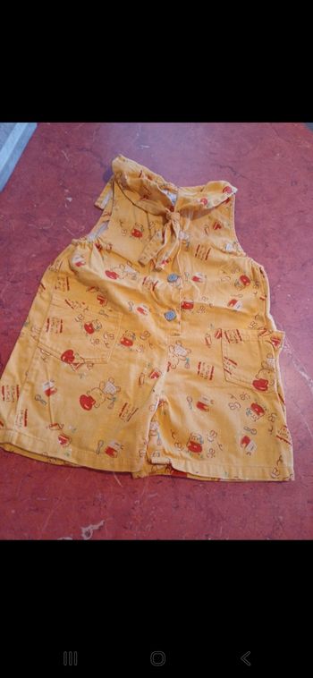 Salopette courte bébé taille 12 mois