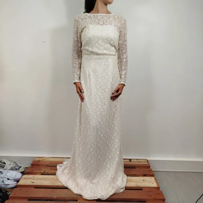 Robe longue écrue en dentelle perles – manches longues, dos V A903 - photo numéro 8