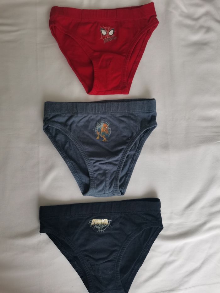 Lot slips 4 - 5 ans - photo numéro 5