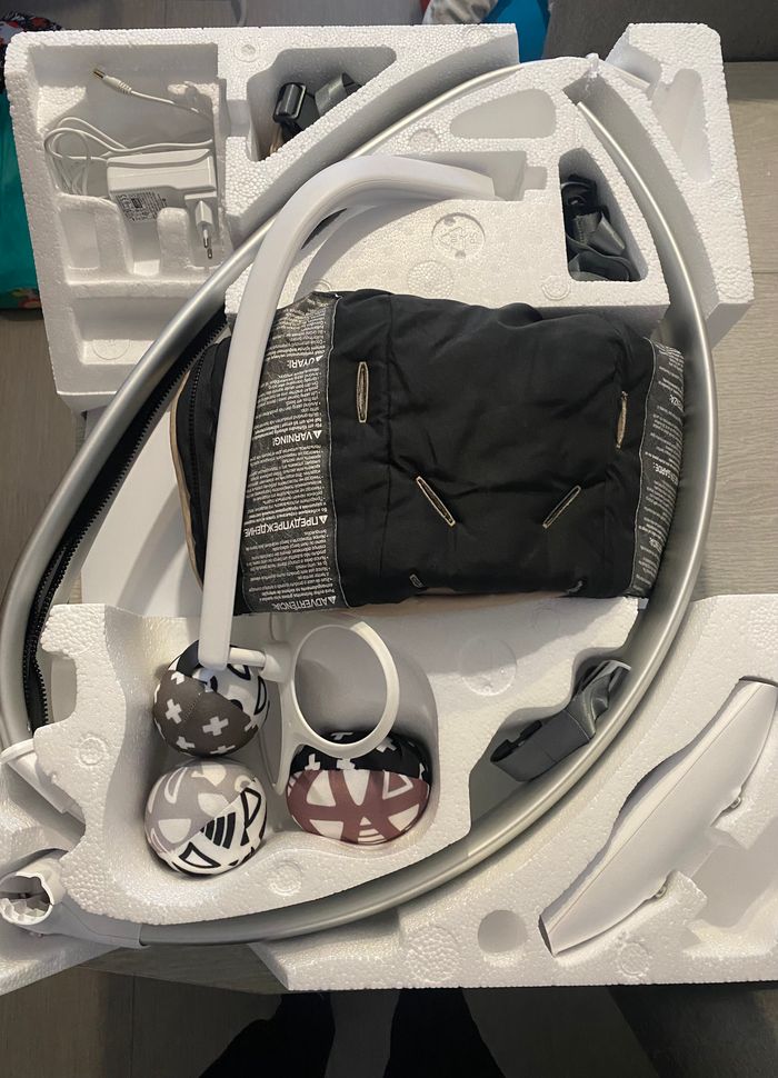 Balancelle mamaroo 5 - 4 moms - photo numéro 9