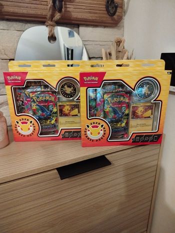 Coffret pokemon 30 ans x2 
