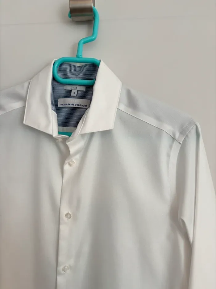 chemise blanche - photo numéro 2