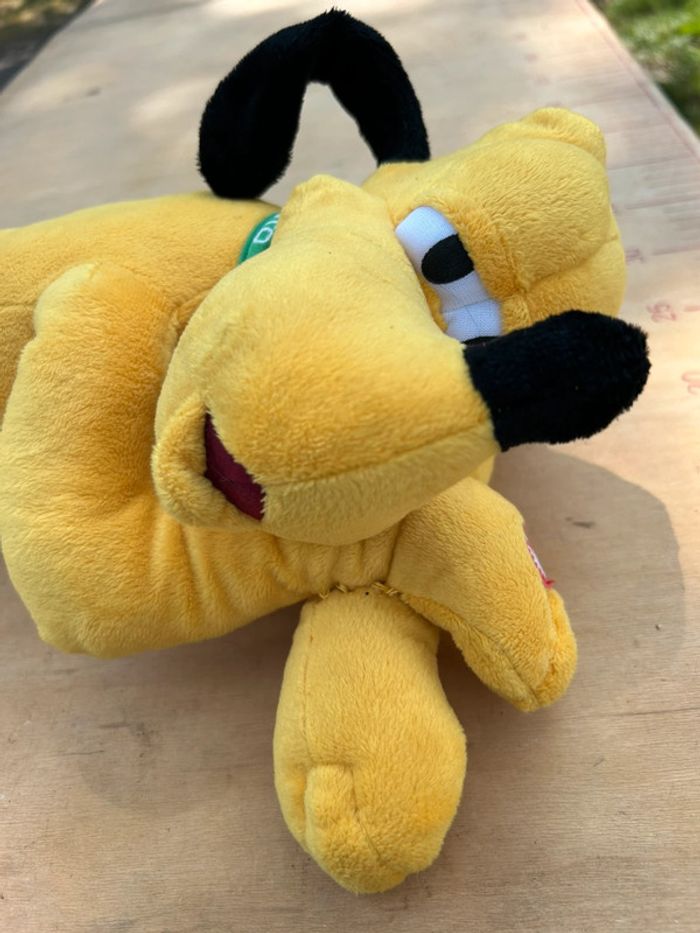 Peluche pluto Disneyland qui ronfle - photo numéro 2