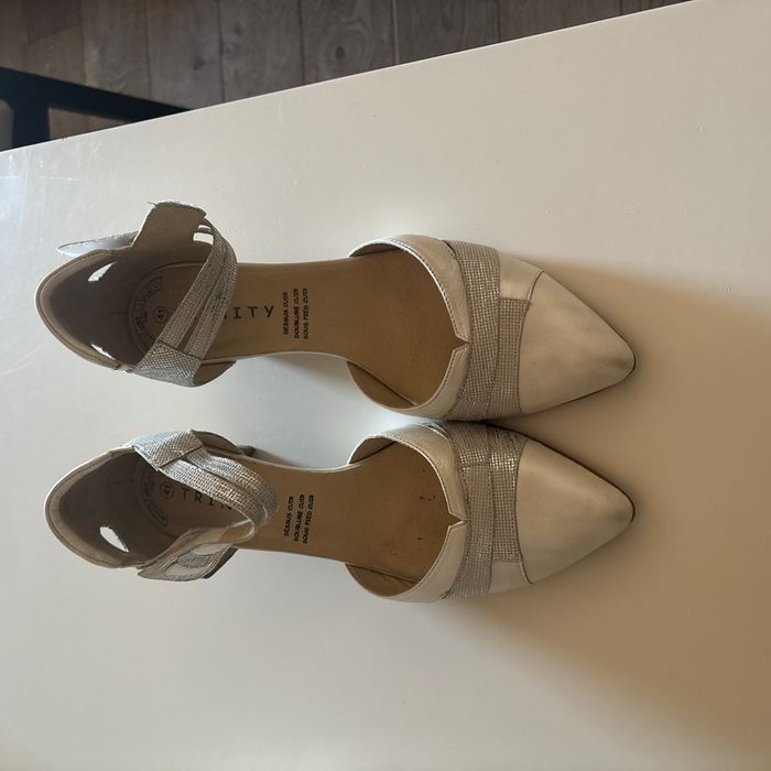 Sandales à talon