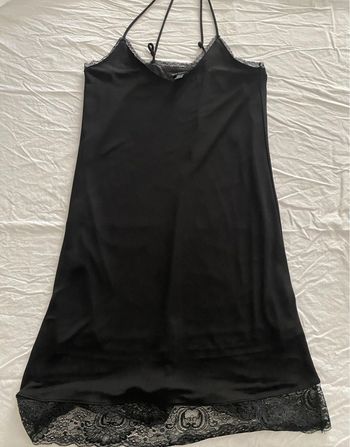 🖤 Robe Nuisette noire satinée avec dentelle – Élégante & féminine - Taille 36 - Mango🌙