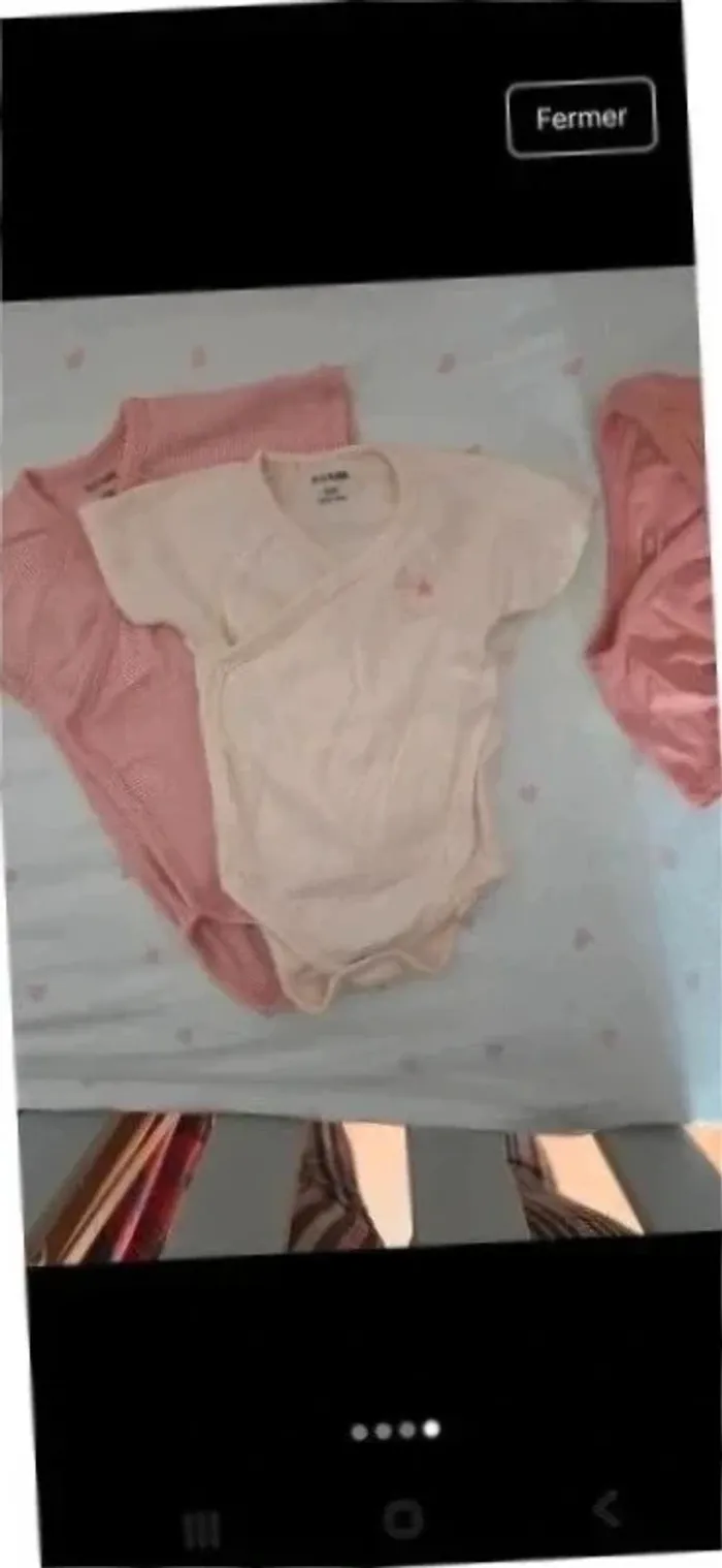 Lot body bébé 6 mois fille - photo numéro 8