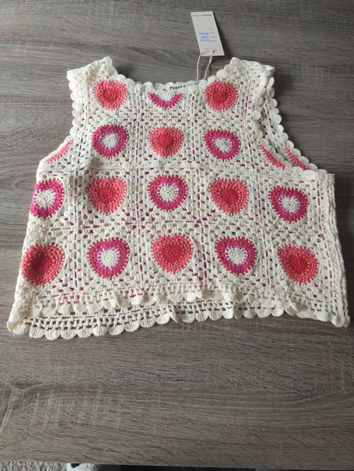 Top en crochet peace n love