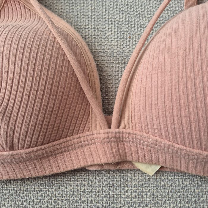 Soutien gorge triangle sans armature - Shein - Taille M : 90C - photo numéro 2