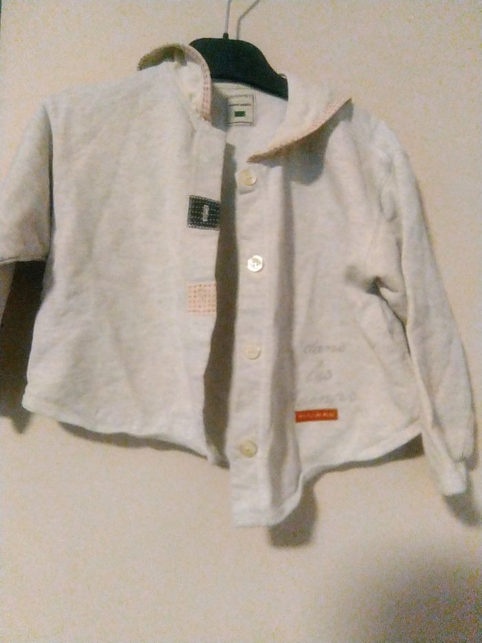 Gilet gris