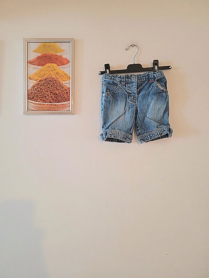 Magnifique petit Short en jeans jbc taille 12 mois