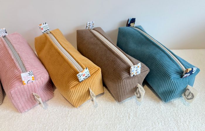 Trousse Velours Côtelé couleur Chocolat - photo numéro 5