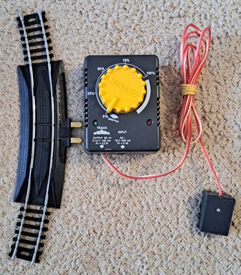 🚂 Transfo et rail Mehano pour trains miniatures