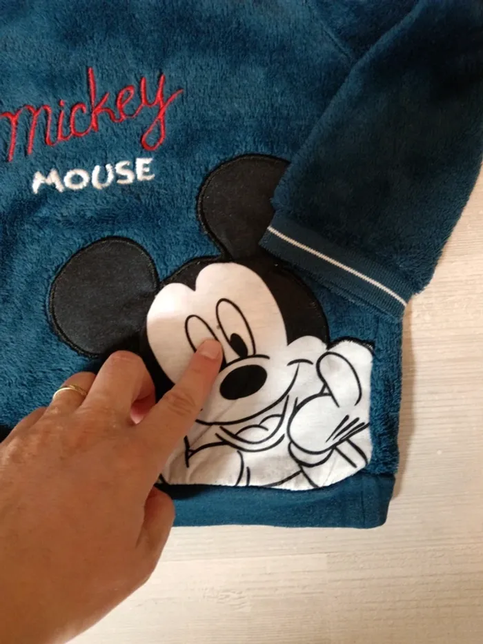 Pull polaire Mickey 18 mois - photo numéro 3