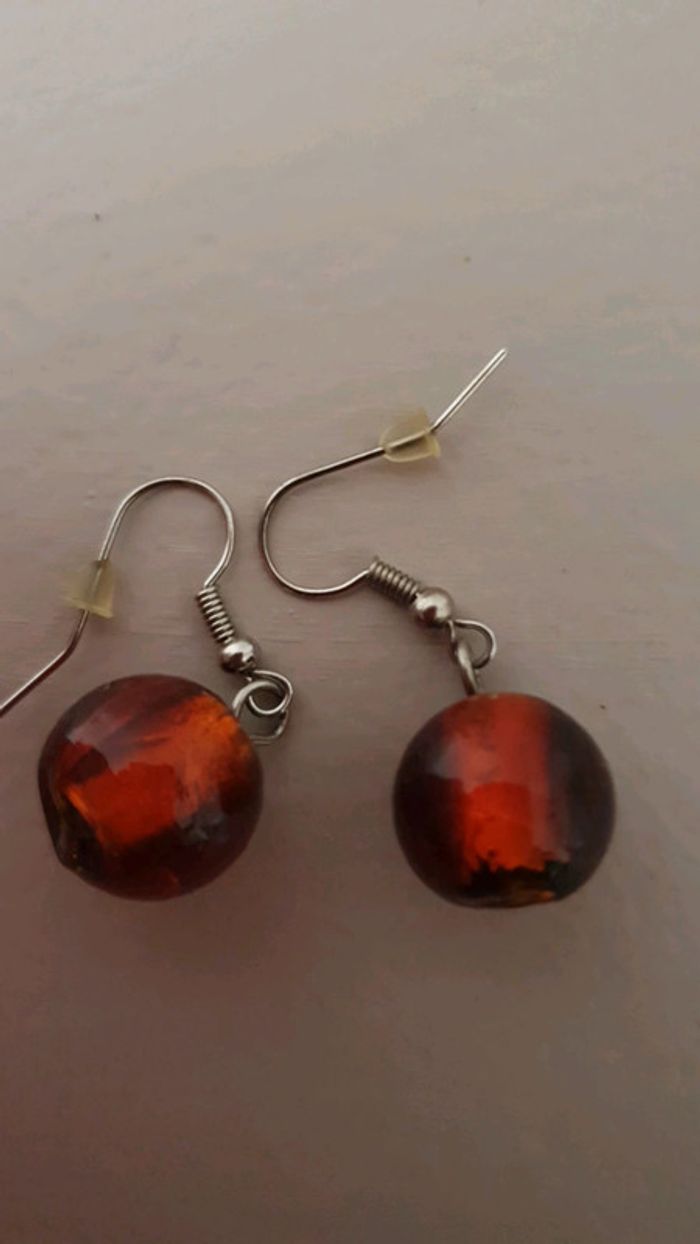 Lot de boucles d'oreilles vintage. - photo numéro 2