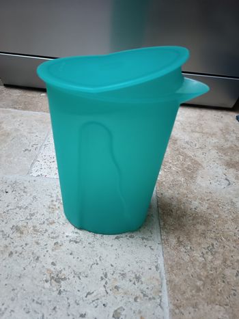 Tupperware pichet 1 litre
