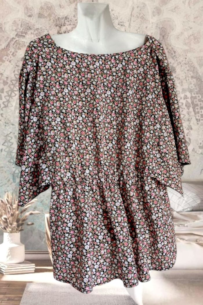 Blouse peplum manches chauve souris fleurie drapée Shein -1X - photo numéro 3