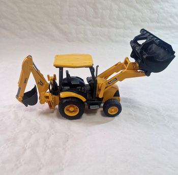 Tracteur  / tractopelle  , miniature  , jouet  , Bruder  , JCB , Midi