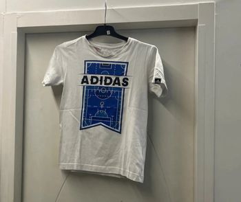 Tee shrit adidas 9-10 ans