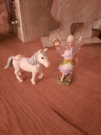 Schleich bayala fée et poney