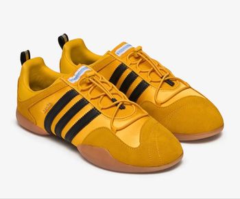 Adidas Original x Bad Bunny Ballerina