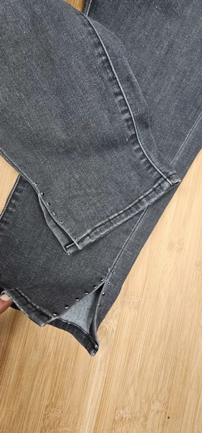 Levi's Classic crop T:48 W33 - photo numéro 8