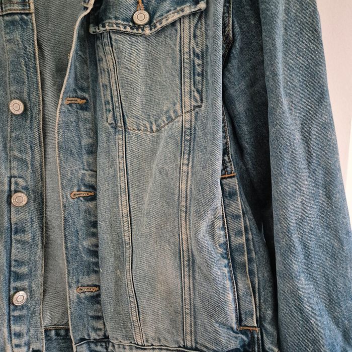 Veste en jean en excellent état bleu délavé - H&M Logg- Taille M : 38 - 40 - photo numéro 3