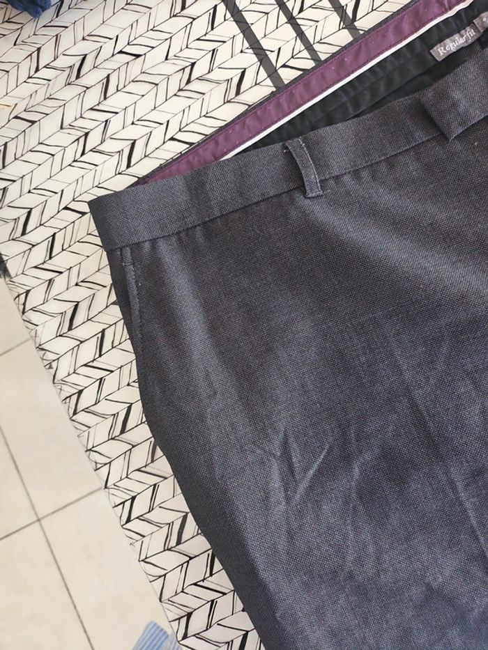 Pantalon marque OWK - photo numéro 3