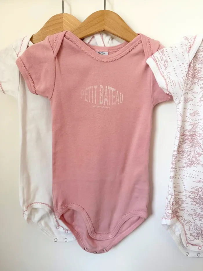 Lot de 3 bodies Petit Bateau - photo numéro 3