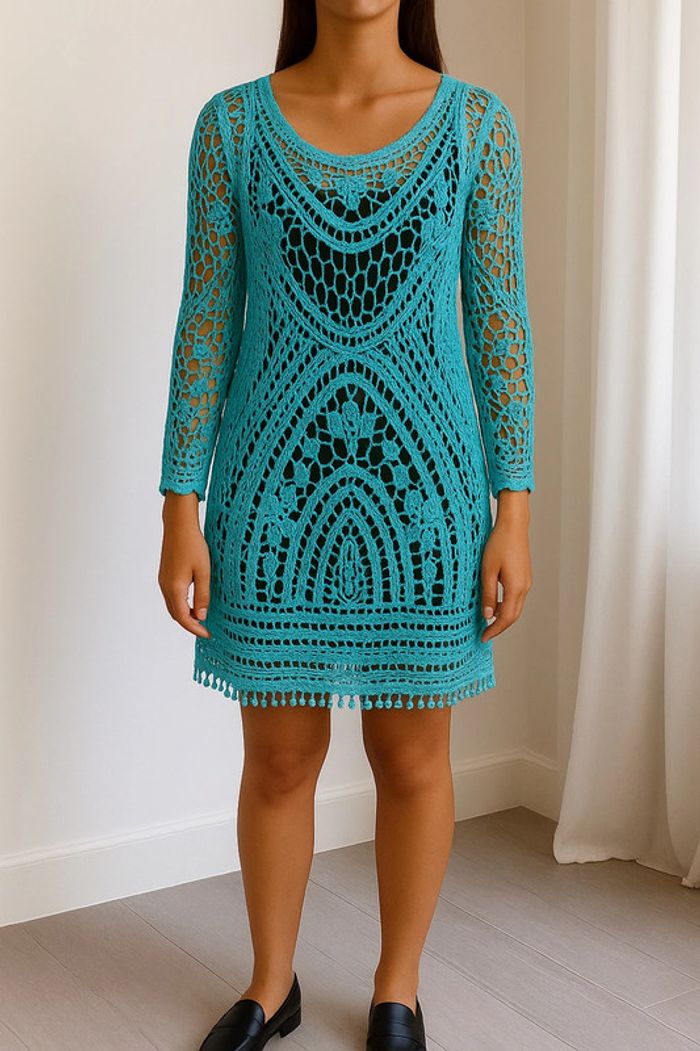 Robe de plage en dentelle crochet tricot