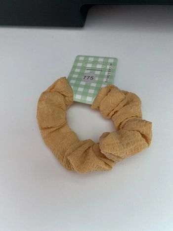 Chouchou matière gaufrée