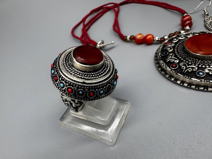 Collier, boucles d’oreilles, bague vintage en racine de corneille, collier afghan kochi - photo numéro 3