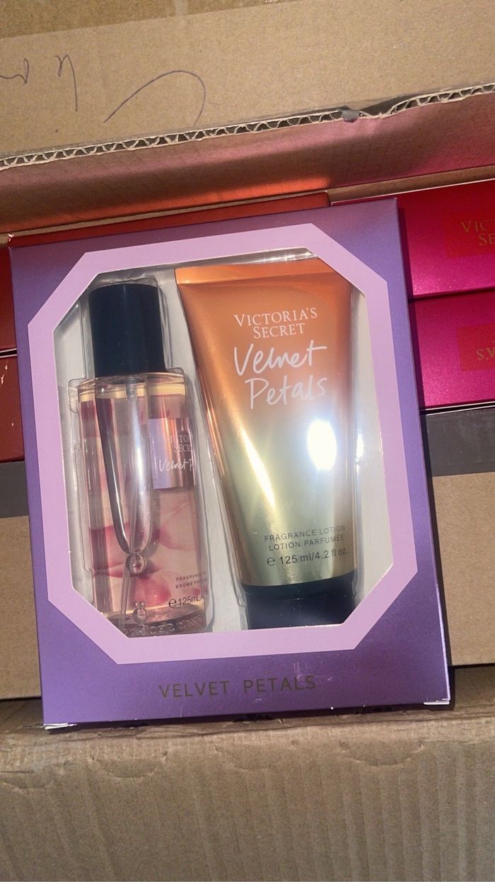 Coffret de brume  victoria secrèt - photo numéro 4