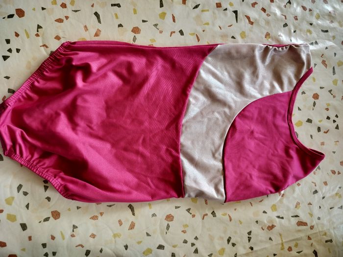 Tenue gym 6ans 2 justaucorps et 1 pantalon - photo numéro 3