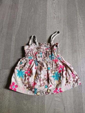 Debardeur a fleurs 3 ans