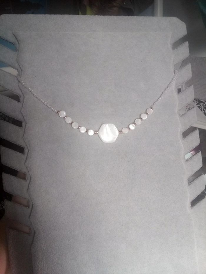 Collier bohème de nacre naturelle blanche - photo numéro 2