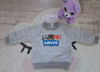 Pull Levi's bébé 3 mois