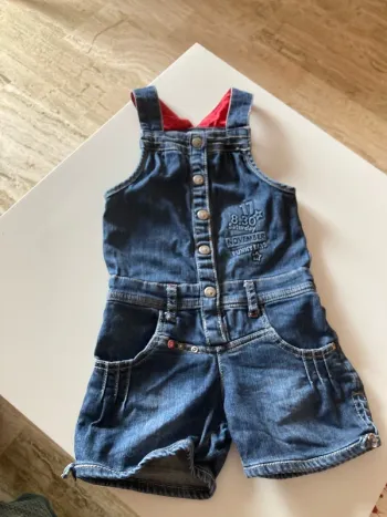 Salopette, short en jean 3 ans