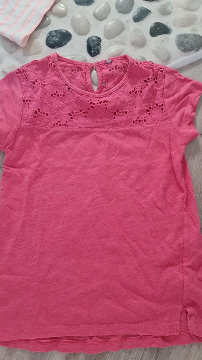 Lot de t-shirts taille 5 ans - photo numéro 12