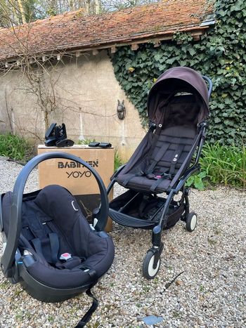 Poussette Babyzen Stokke YOYO noire avec cosy BeSafe noir