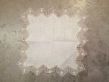 napperon carré 24x 24 cm